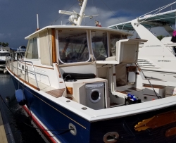 Grand Banks 49 ft Eastbay HX 2000 YX0100000278