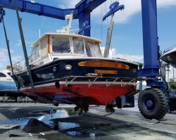 Grand Banks 49 ft Eastbay HX 2000 YX0100000278