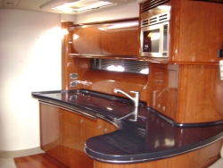 Sea Ray 50 ft 500 Sundancer 2005 YX0100000179