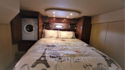 Cruisers Yachts 43 ft 4370 Express 2003 YX0100000336