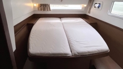 Lagoon 42 ft Catamaran 2018 YX0100000459