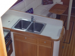 Catalina 38 ft 387 Sloop 2004 YX0100000130