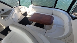 Cruisers Yachts 43 ft 4370 Express 2003 YX0100000336
