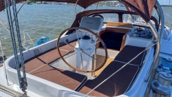 Oyster 48 ft 485 Center Cockpit 1993 YX0100000462