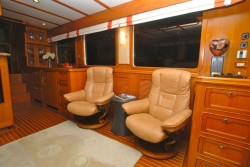 Selene 53 ft Wide Body Pilothouse 2006 YX0100000120