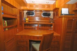 Selene 53 ft Wide Body Pilothouse 2006 YX0100000120