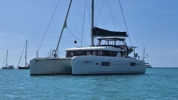 Lagoon 42 ft 42 Catamaran 2018 YX0100000455