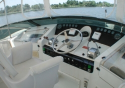 Hatteras 50 ft Sport Deck 1996 YX0100000292