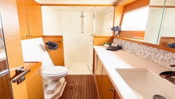 Lagoon 45 ft 450F 450 F 2012 YX0100000490