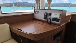 Lagoon 42 ft 42 Catamaran 2018 YX0100000455