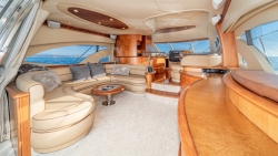 Azimut 62 ft 62 Fly 2004 YX0100000456