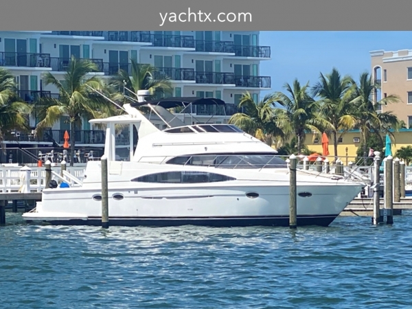 Carver 44 ft 444 Cockpit Motor Yacht CMY 2002 YX0100000335