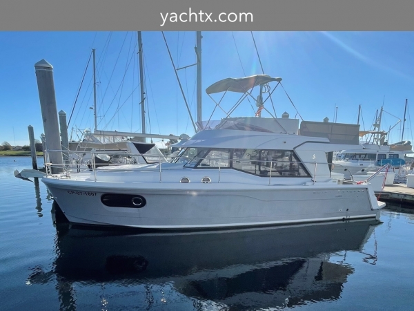 Beneteau 30 ft Swift Trawler 2017 YX0100000359